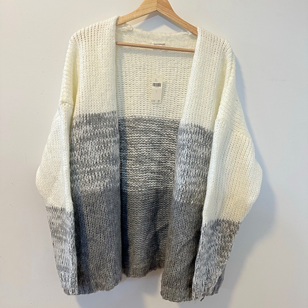 Anthropologie Cozy grey/cream oversized sweater